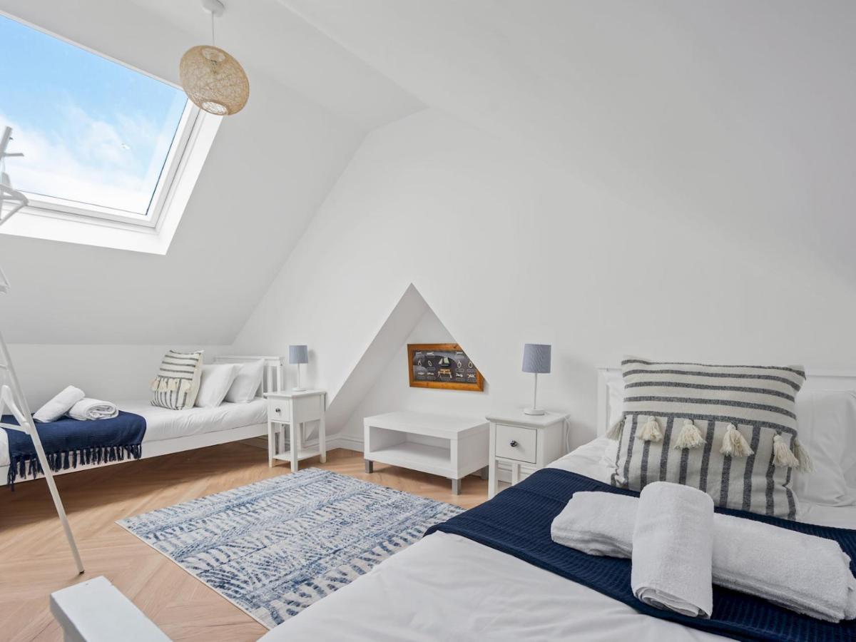 Pass The Keys 3 Bed Scandi Heaven Minutes From The Beach Whitstable Extérieur photo