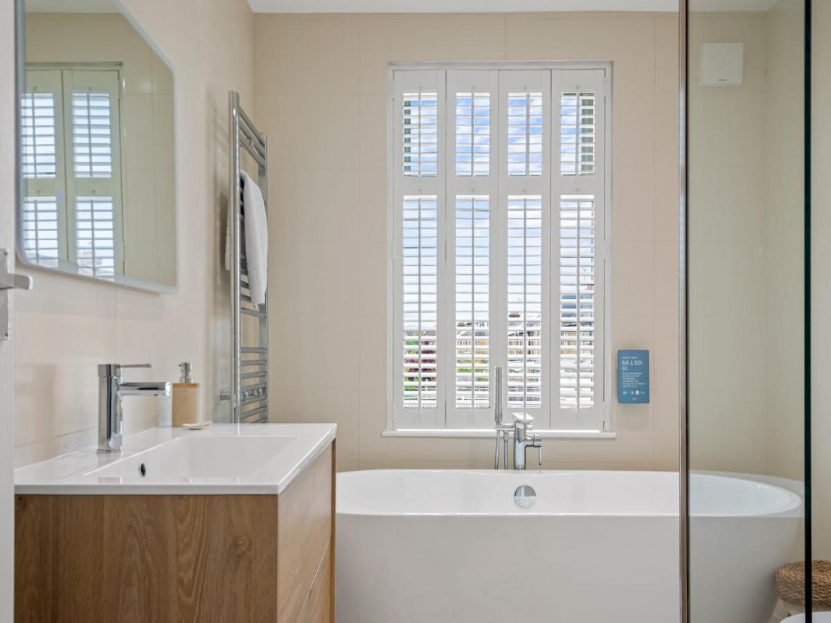 Pass The Keys 3 Bed Scandi Heaven Minutes From The Beach Whitstable Extérieur photo